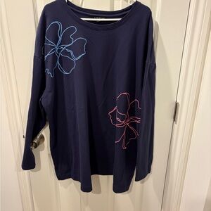Lane Bryant 26/28 Pullover Blue and White Floral Crewneck Sweatshirt